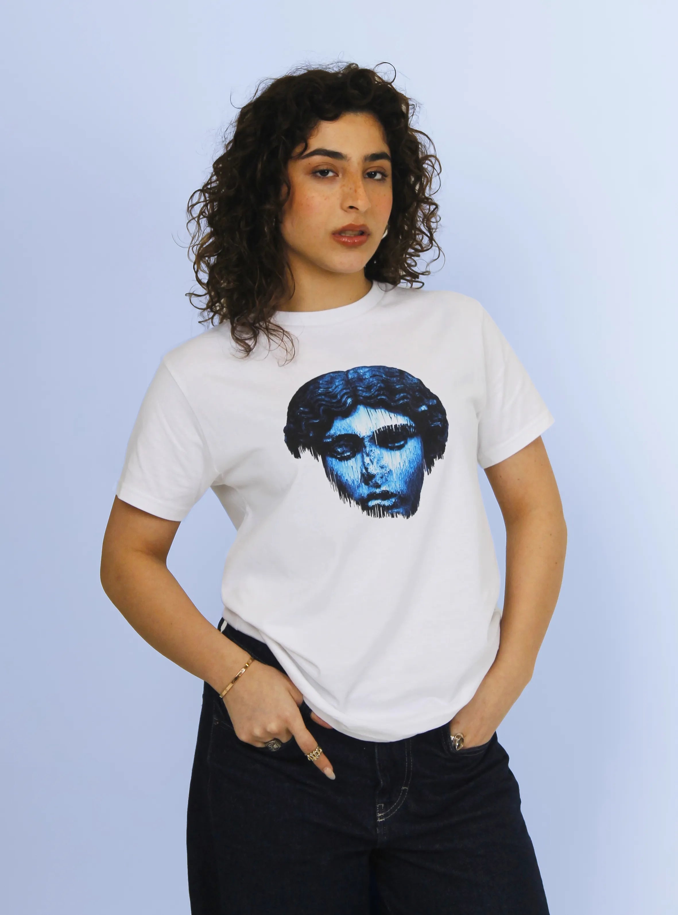 HEAD NO SHOULDERS BLUE – FRONT PRINT – WHITE T-SHIRT