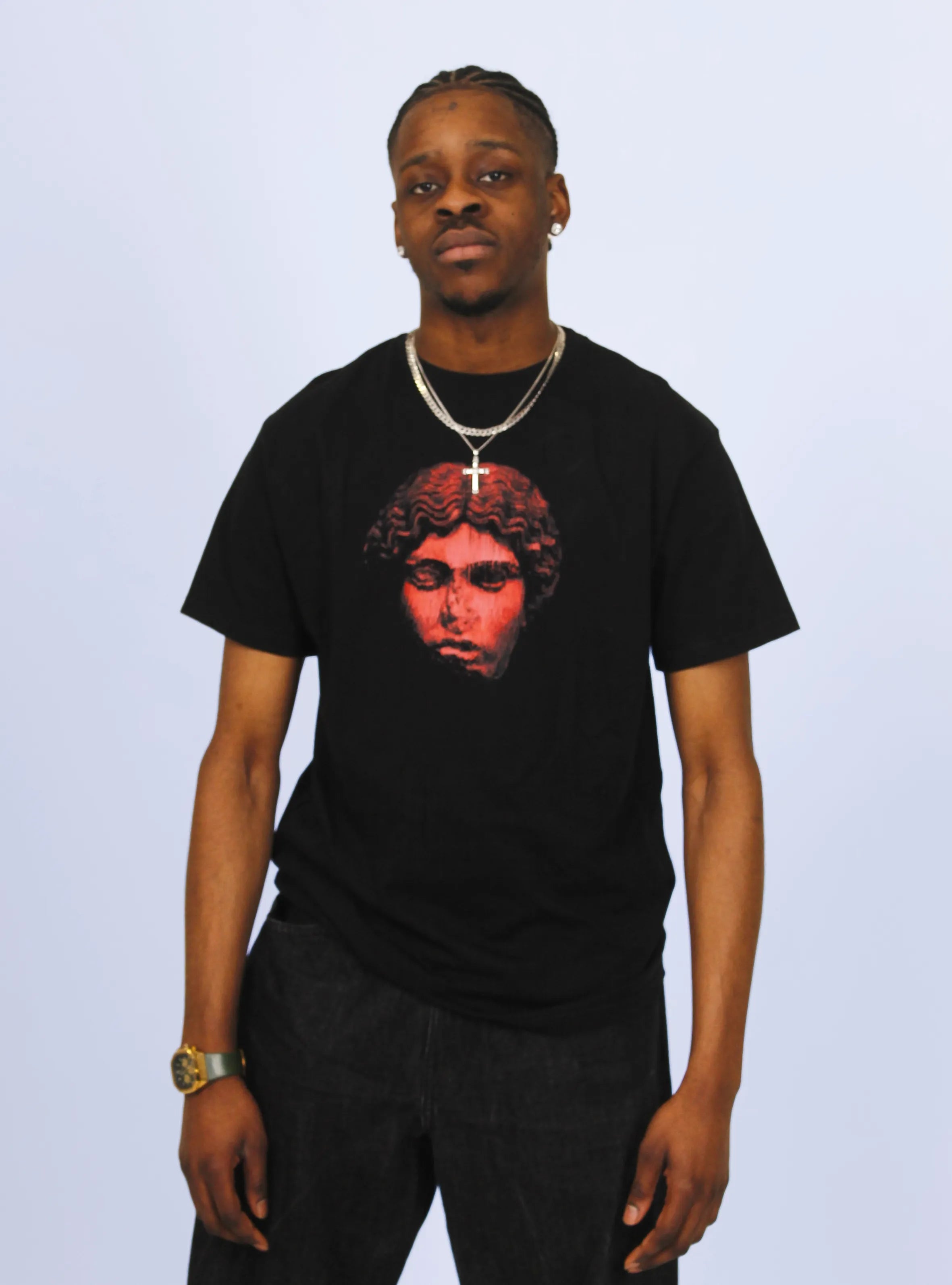 HEAD NO SHOULDERS RED – FRONT PRINT – BLACK T-SHIRT