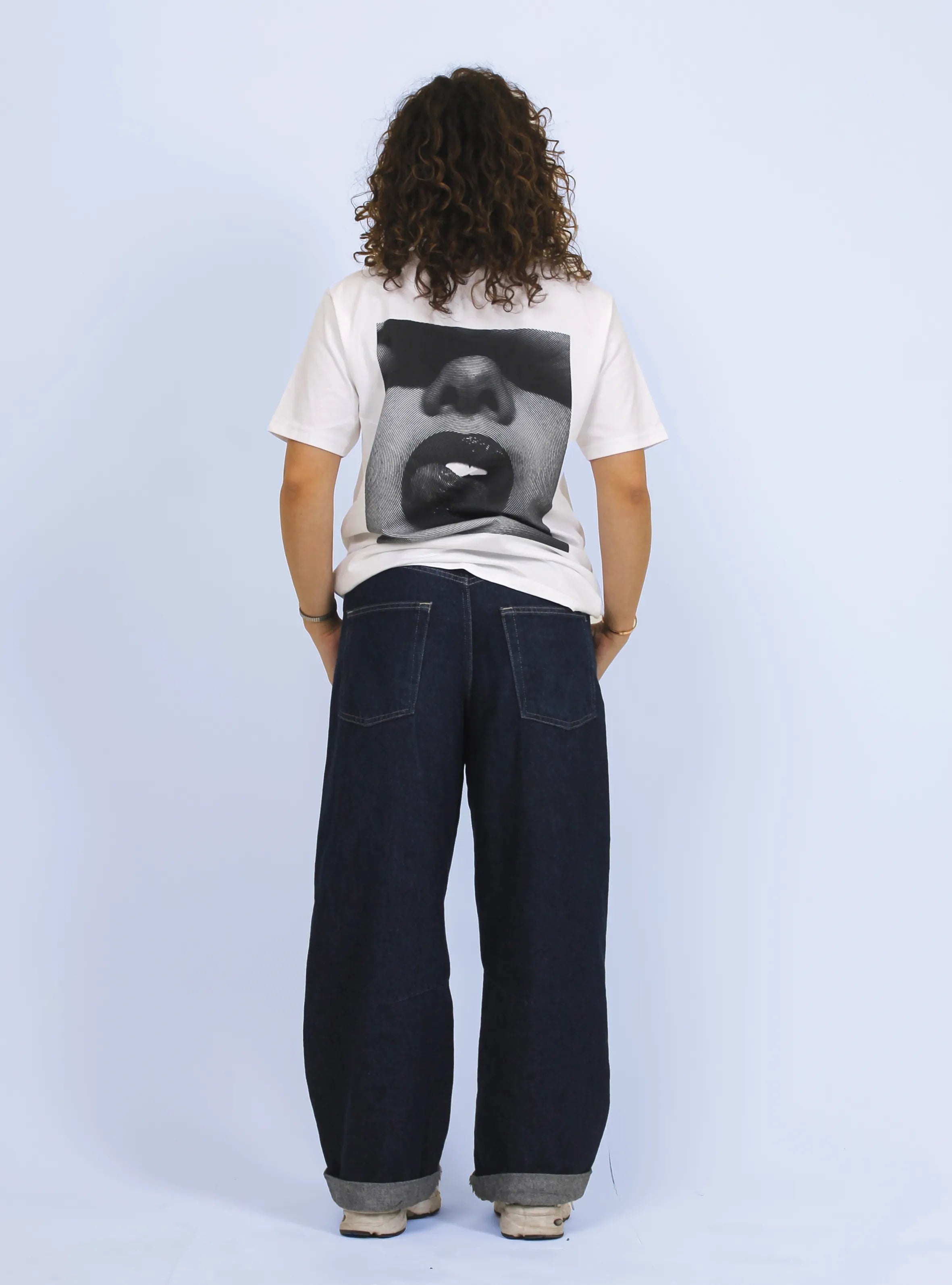 LIPPY KAHYAYYY – BACK PRINT – WHITE T-SHIRT