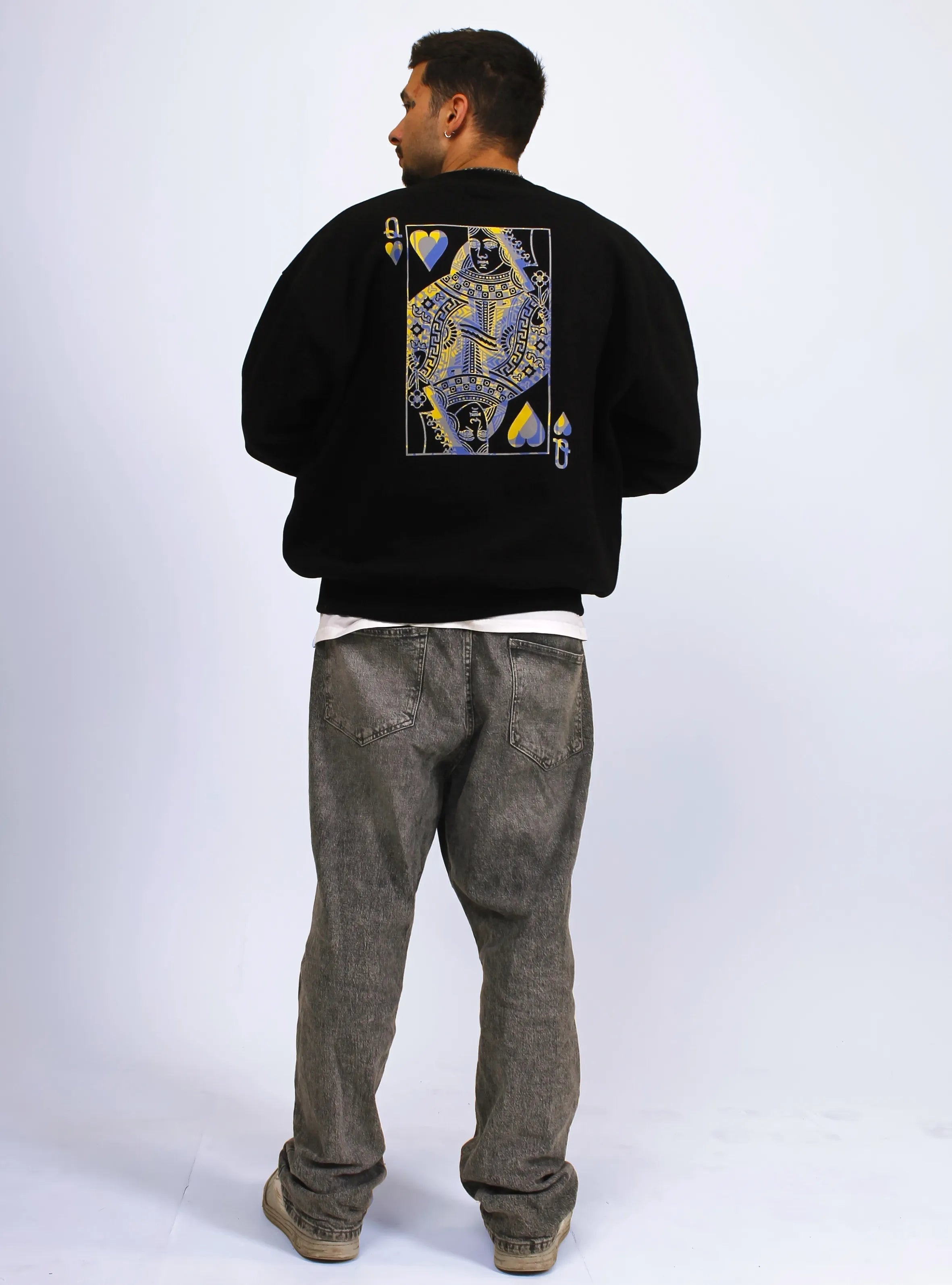 QUEEN OF ARTS – BACK PRINT – BLACK JUMPER