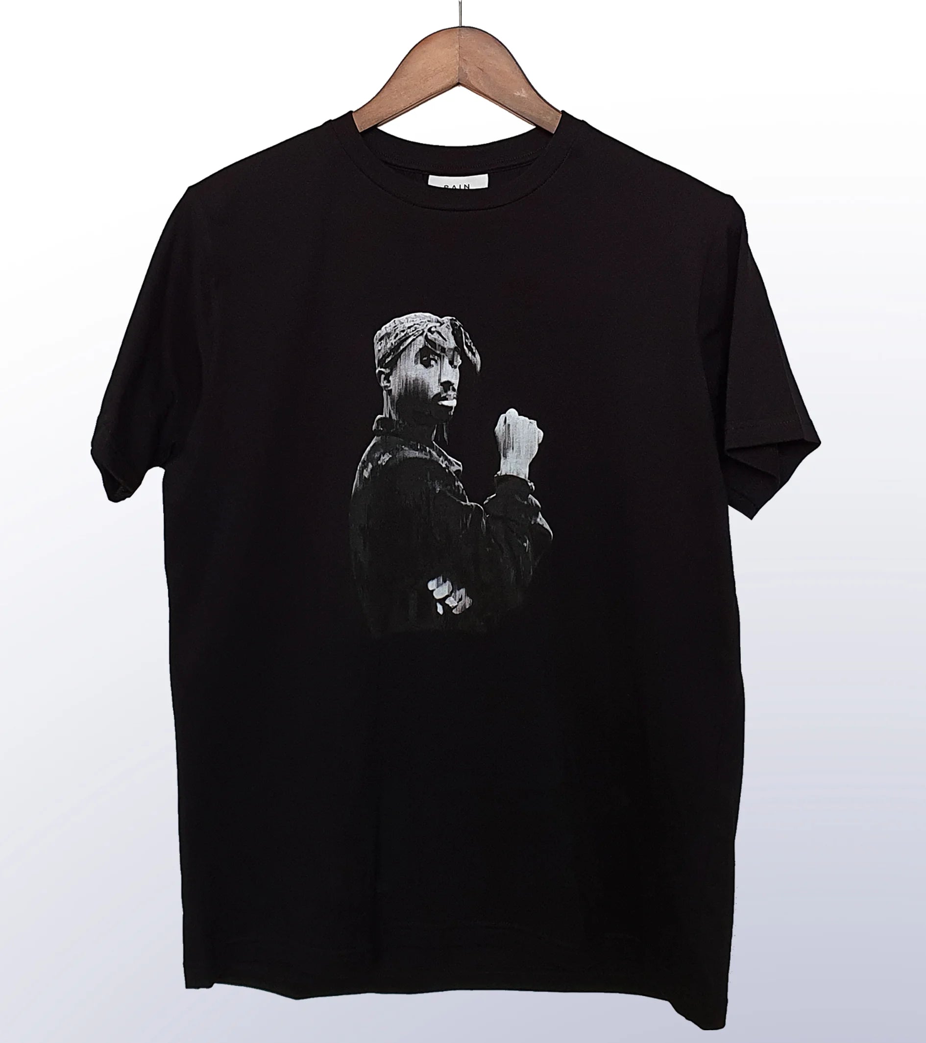 ICON THREE – FRONT PRINT – BLACK T-SHIRT