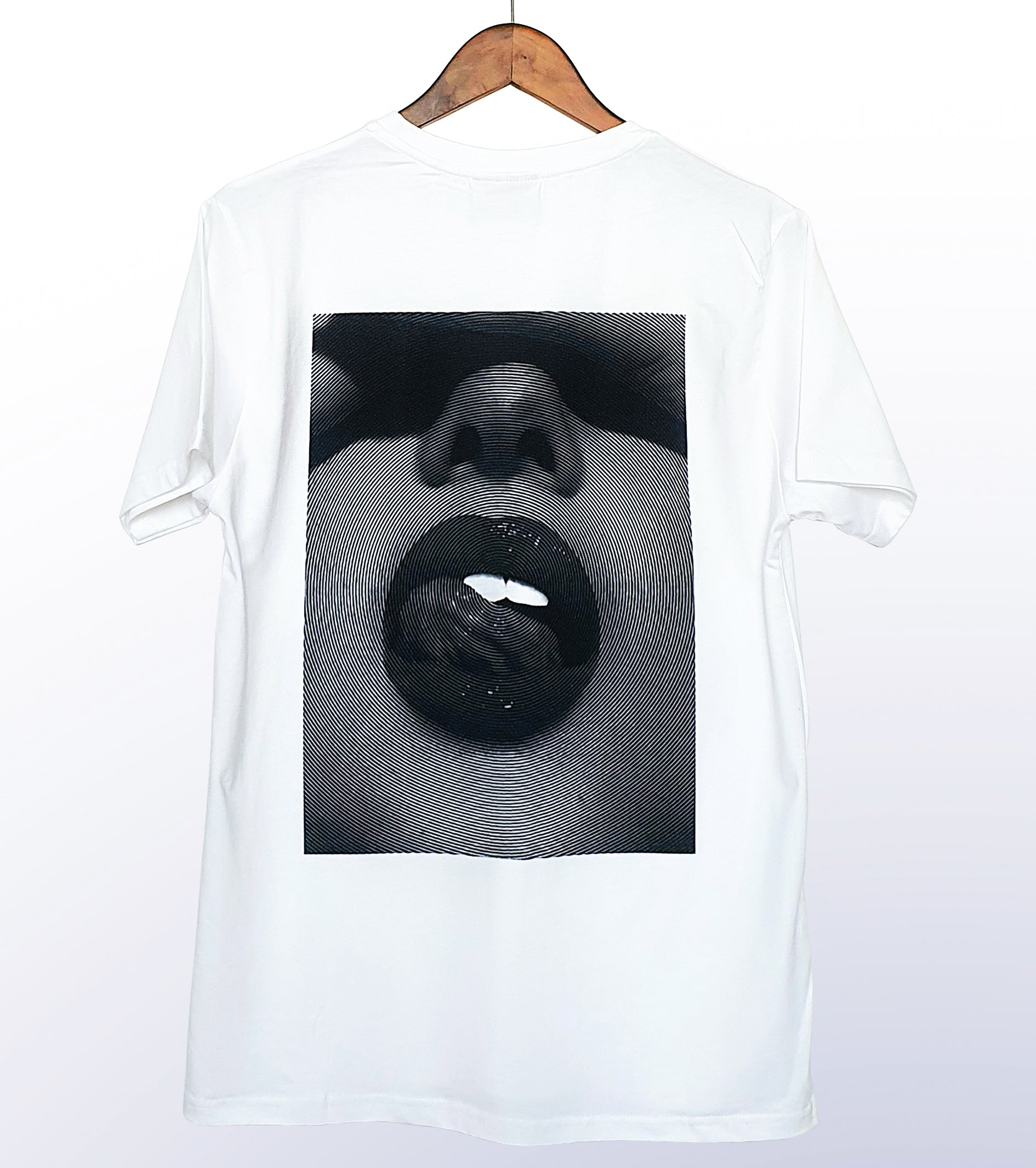 lippy kahyayyy, back print design, white tshirt, product, close-up